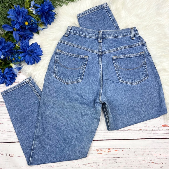 VINTAGE |•CHIC•| Classic Blue Jeans High Rise Waist Tapered Leg Vtg Size '6 P' - Picture 4 of 9